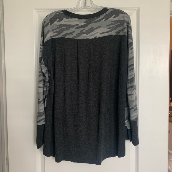 Happy Days Camo tunic top - Picture 4 of 9